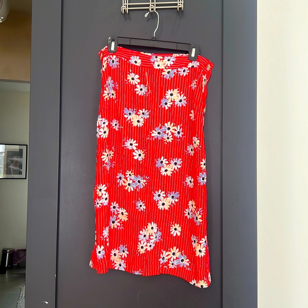 Madewell midi skirt, floral, red strips, with tags